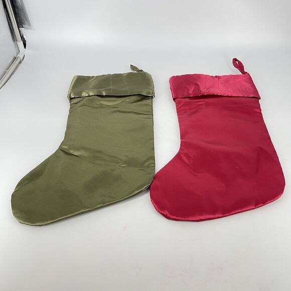 Set of 2 Sateen Embroidered Christmas Holiday Stocking Green Pink - Picture 5 of 5